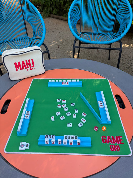 Canvas Preppy with Green game mat: Full travel set with 4 blue racks (one has a magnetic pusher stick to be at shared) (pCopy)