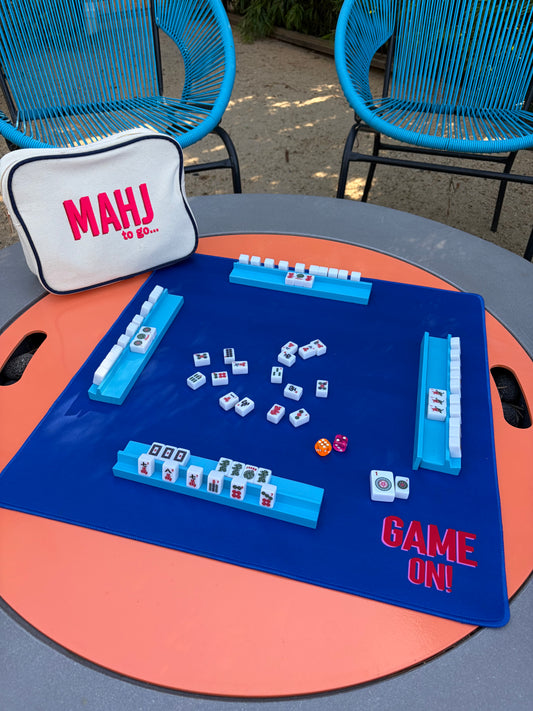 Canvas Preppy with Blue game mat: Full travel set with 4 blue racks (one has a magnetic pusher stick to be at shared)