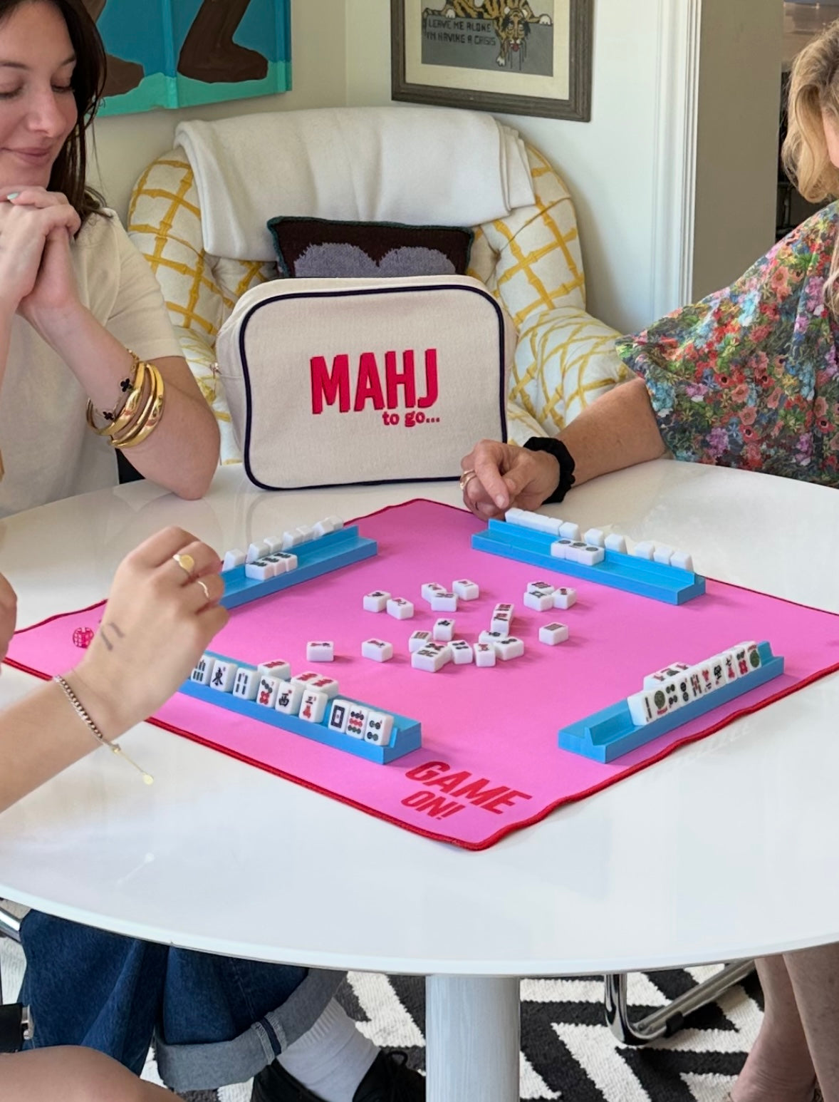 Canvas Preppy with PINK game mat: Full travel set with 4 blue racks (one has a magnetic pusher stick to be at shared)